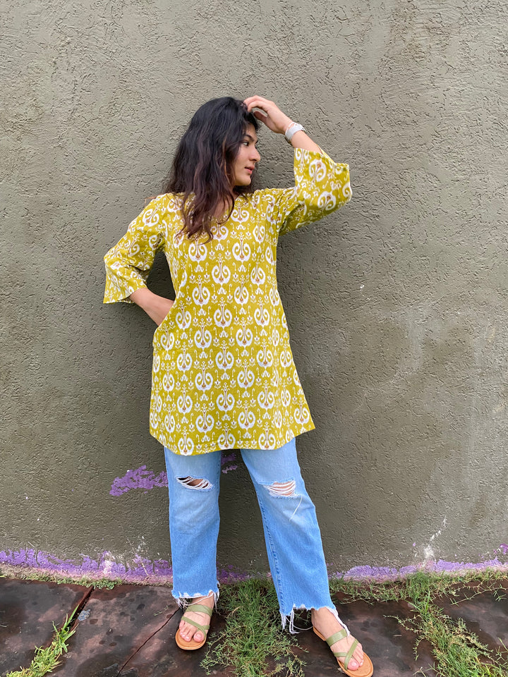 Yellow Ikkat Print Kurta with Pockets