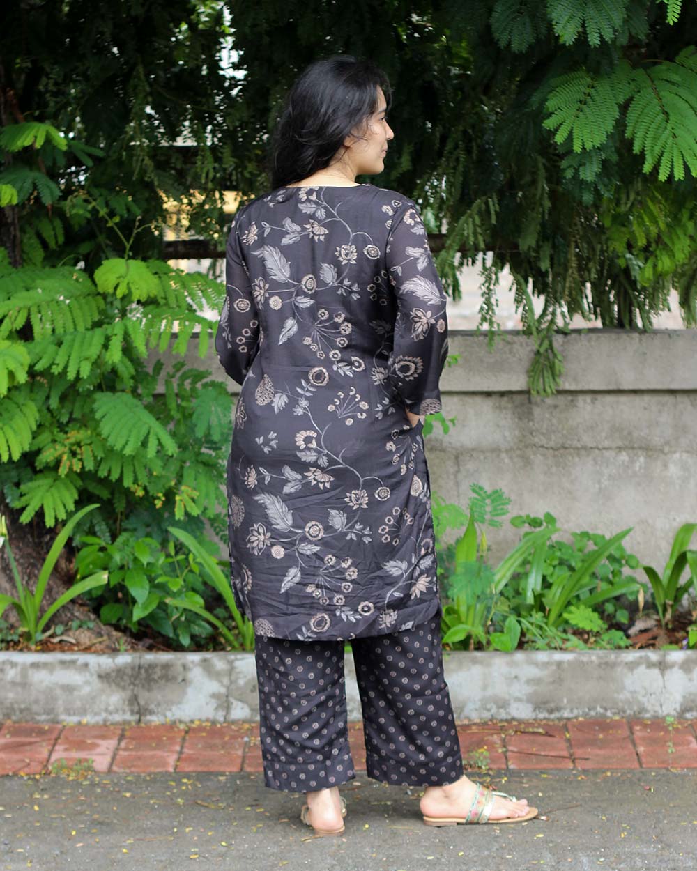 Noir Printed Kurta Set - Set of 2