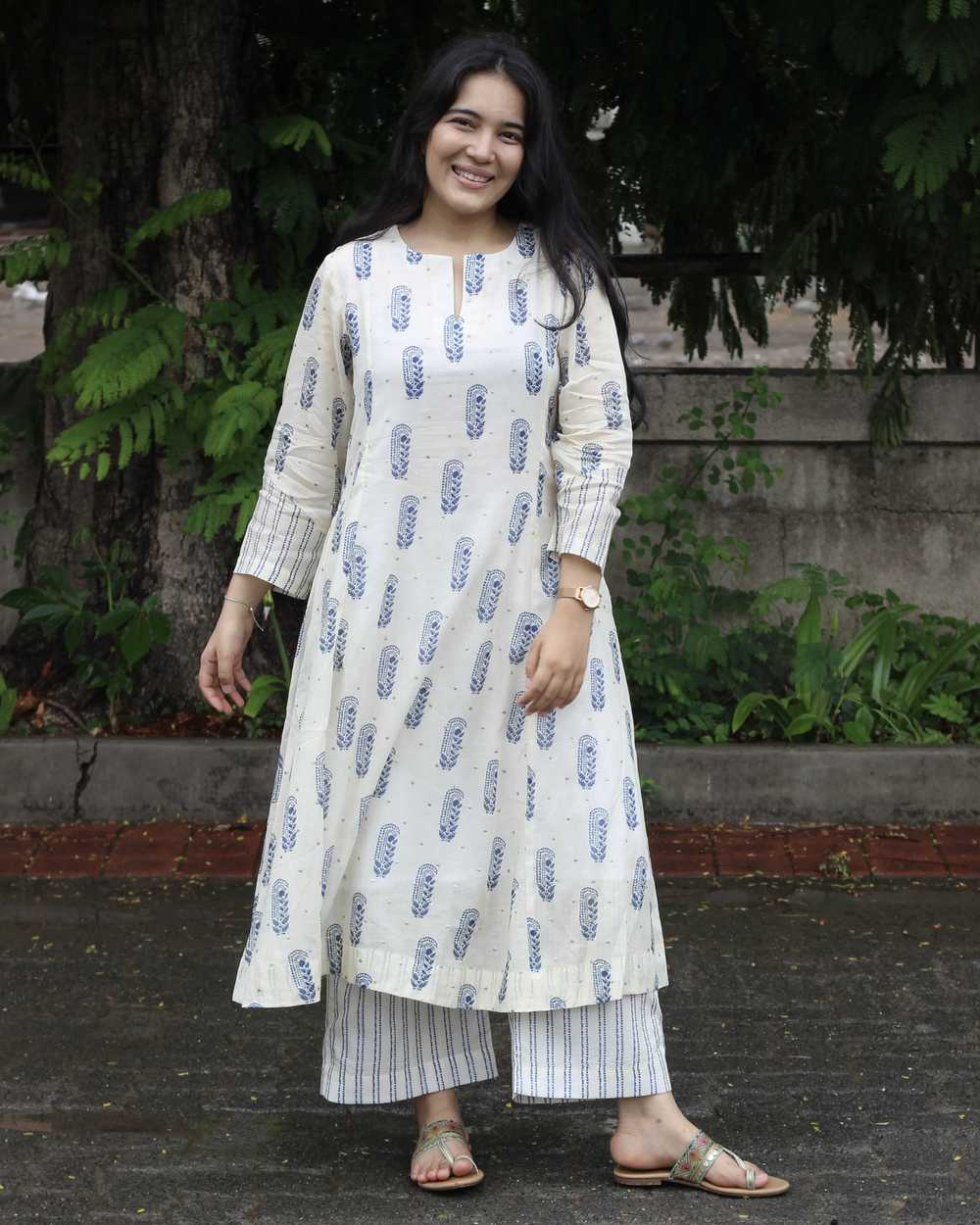 Roohi Mul Chanderi Kurta Set - Set of 2