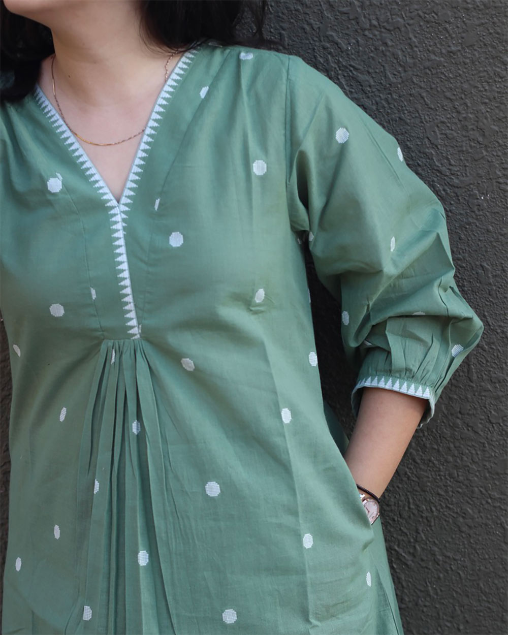 Jamdhani Polka Long Kurta - Green