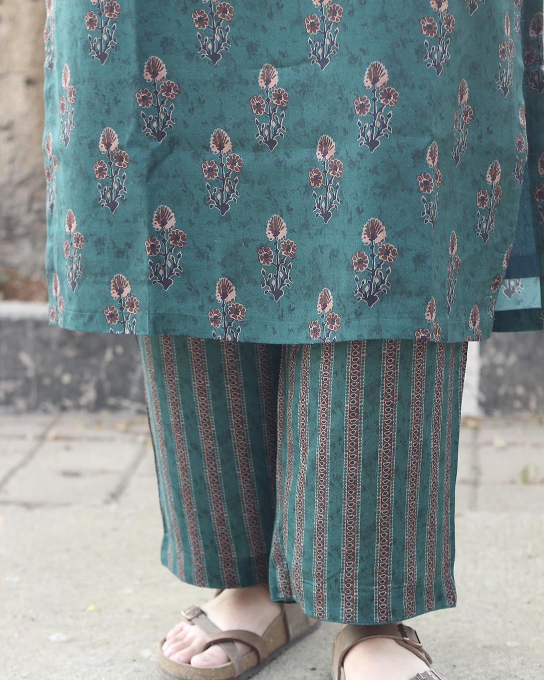 Avni Pure cotton silk Kurta set - Set of 2