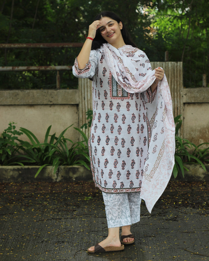 Noor White  Handblock Printed- 3 Piece Suit set