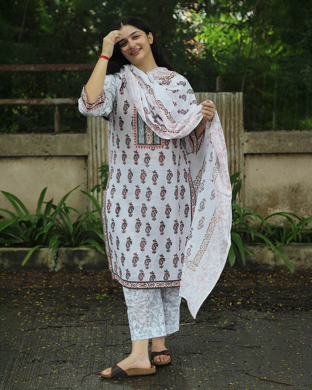 Noor White  Handblock Printed- 3 Piece Suit set