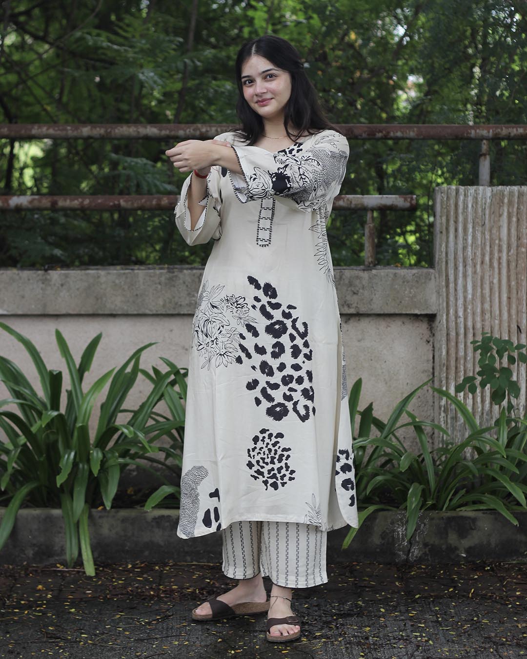 Saanjh Kurta set- Set of 2