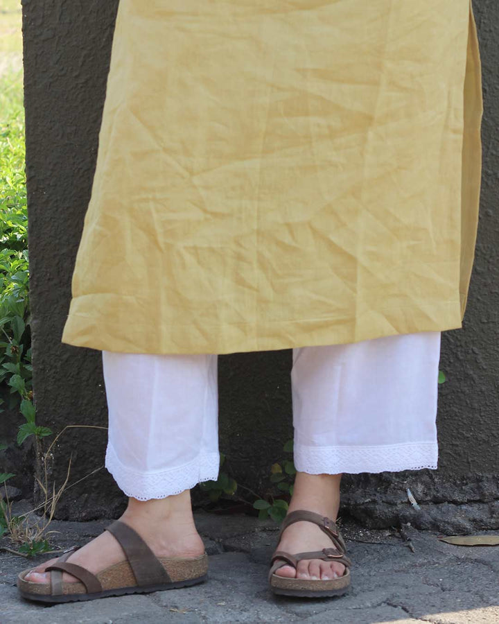 White Pant With Lace Detail