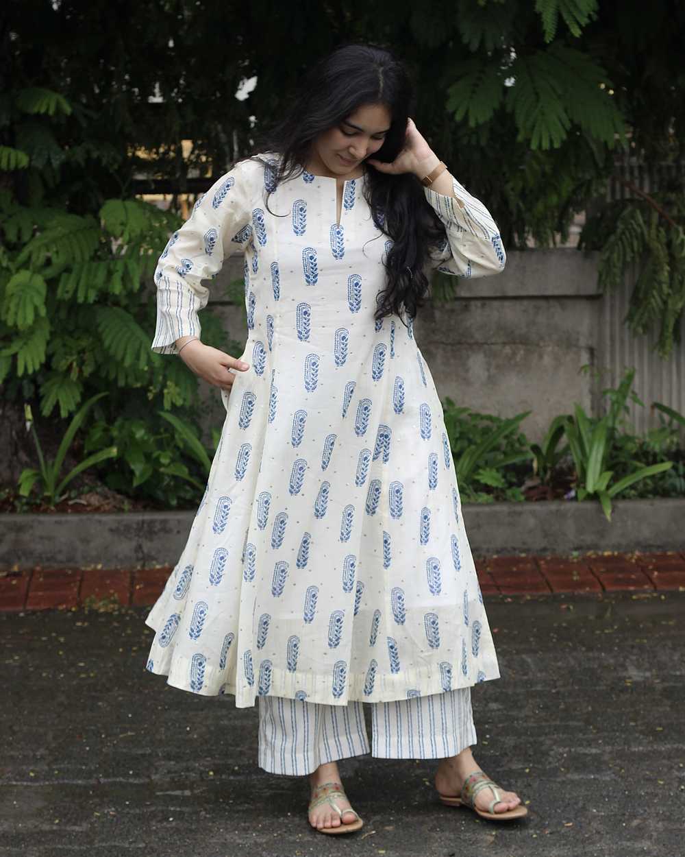 Roohi Mul Chanderi Kurta Set - Set of 2