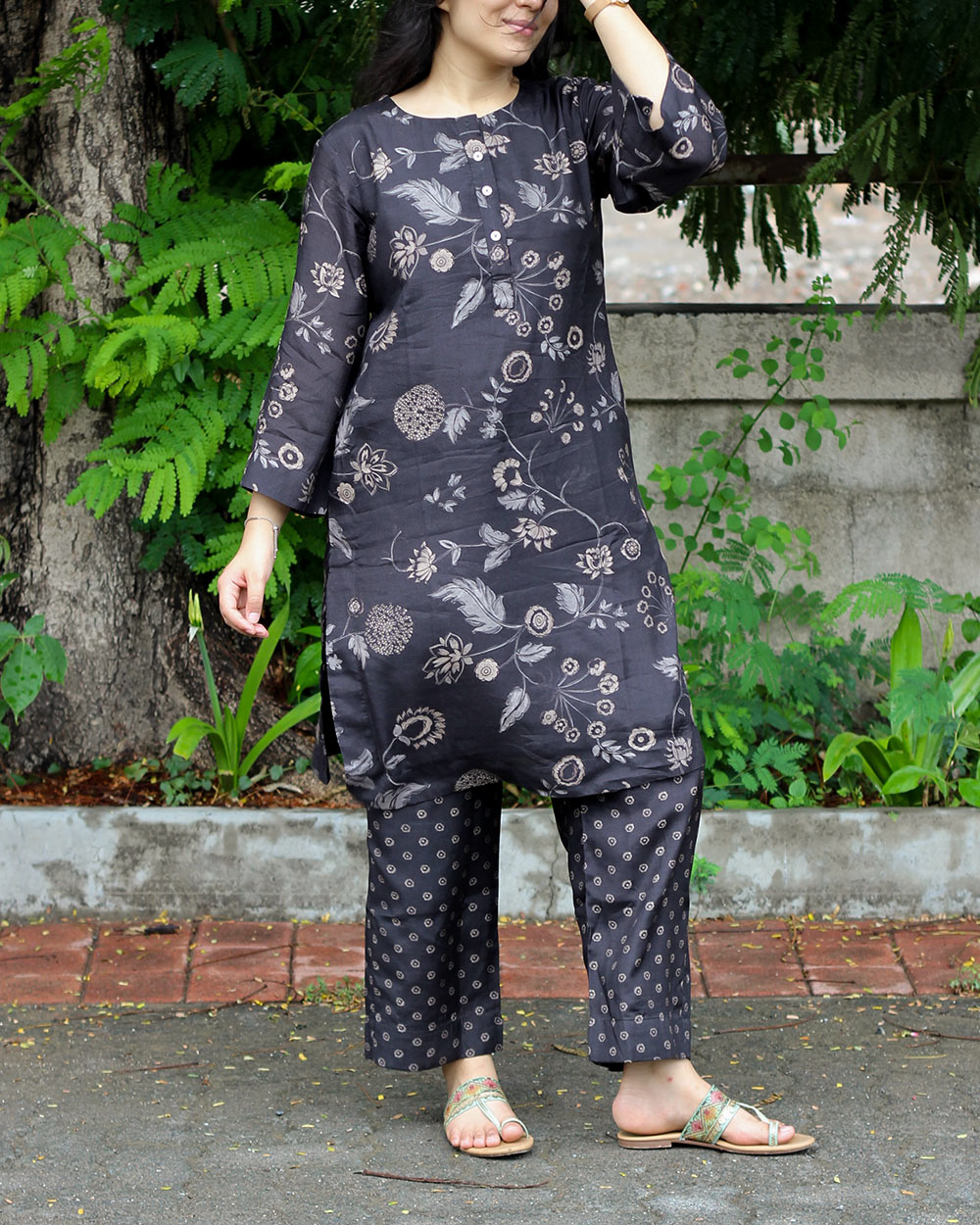 Noir Printed Kurta Set - Set of 2