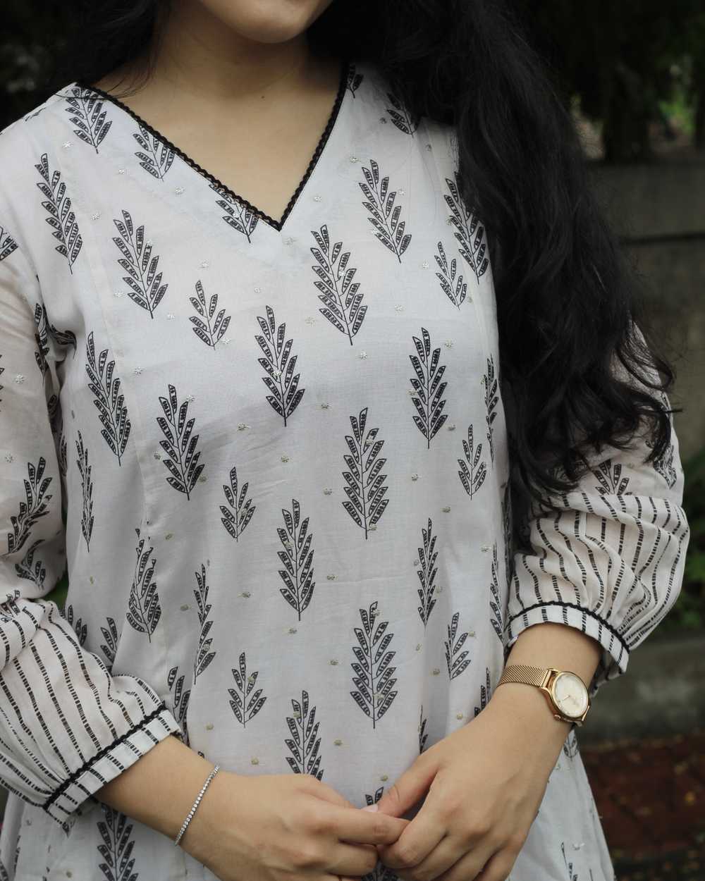 Inaya Mul Chanderi Kurta Set - Set of 2