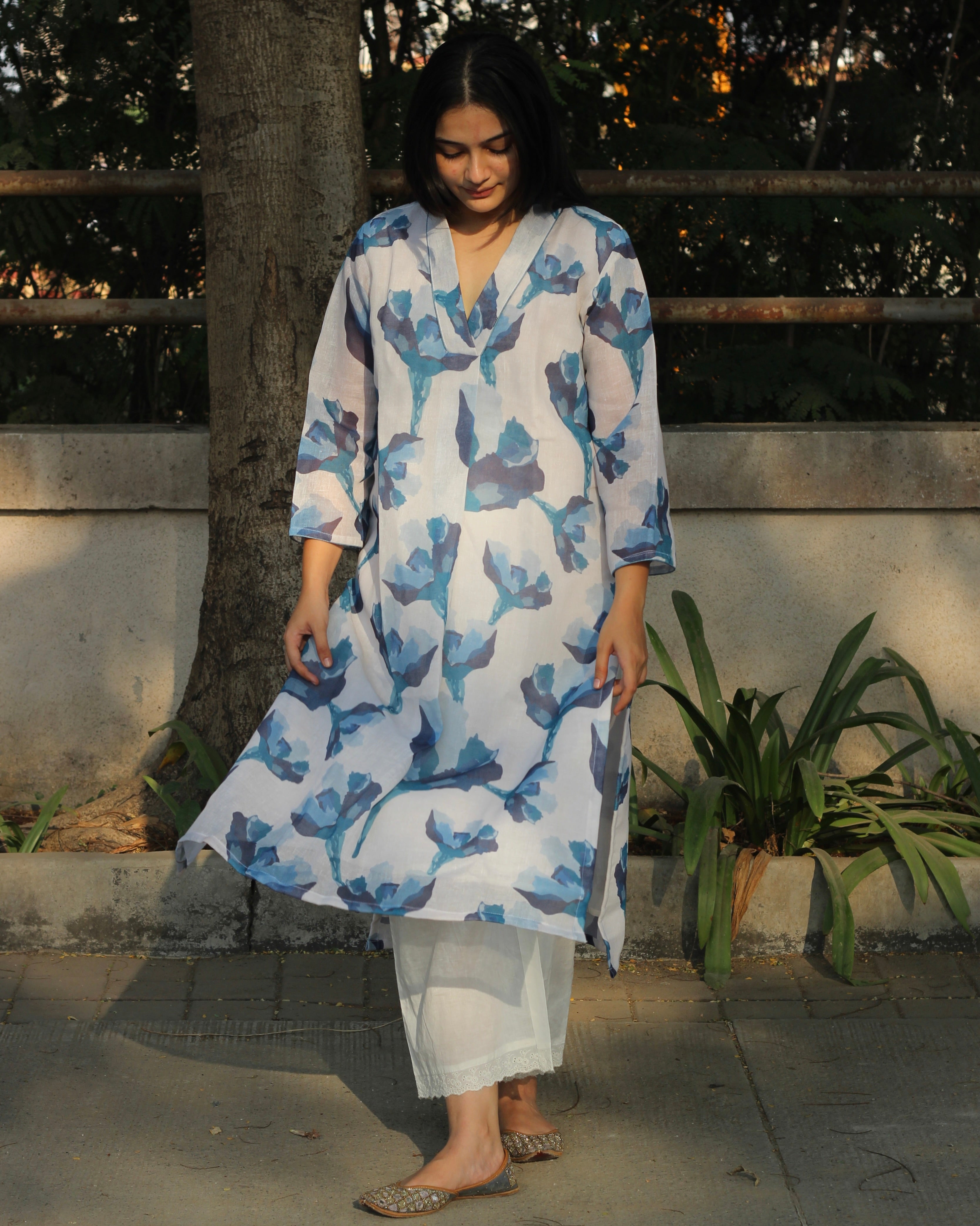 Fresh Floral White Linen kurta with lining