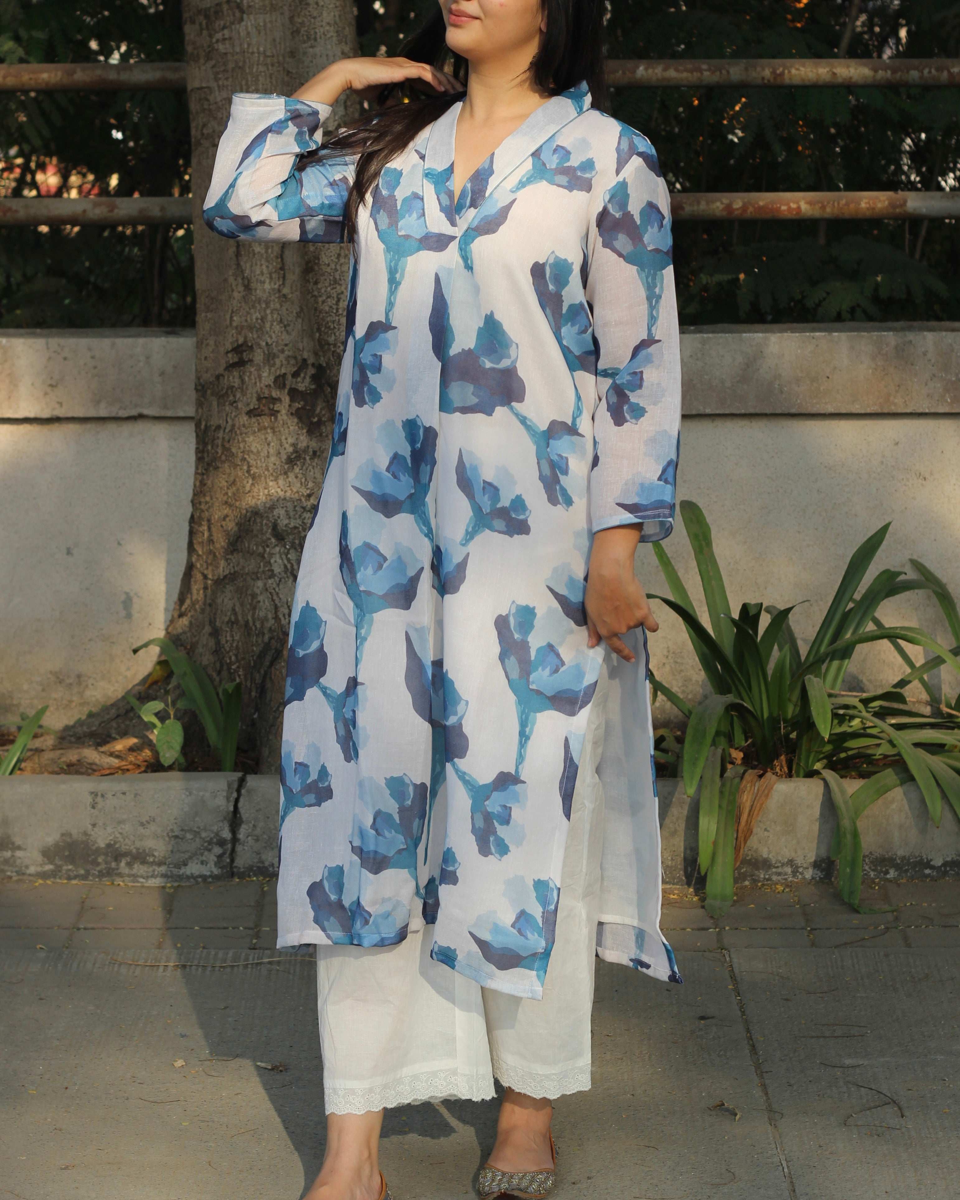 Fresh Floral White Linen kurta with lining