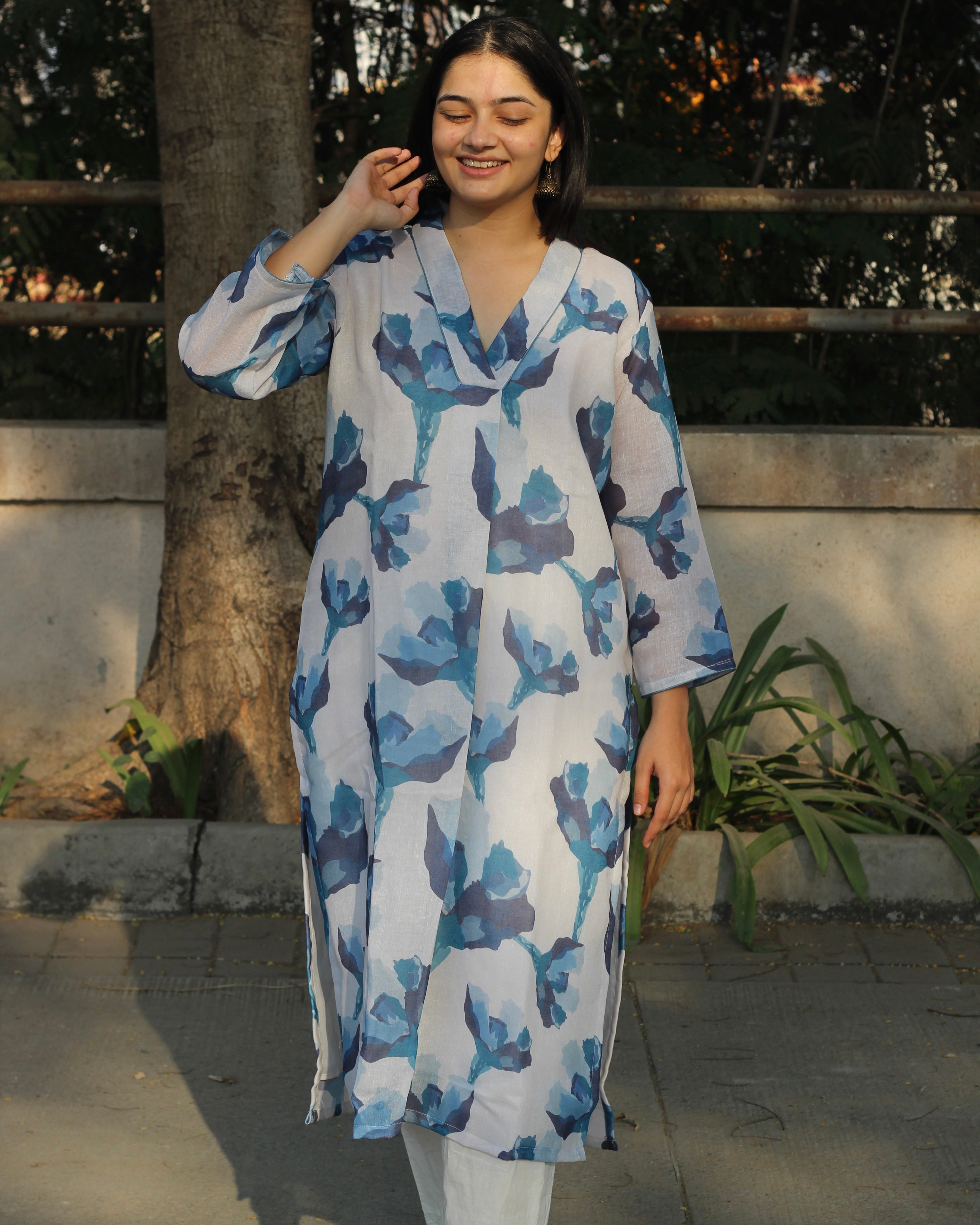 Fresh Floral White Linen kurta with lining
