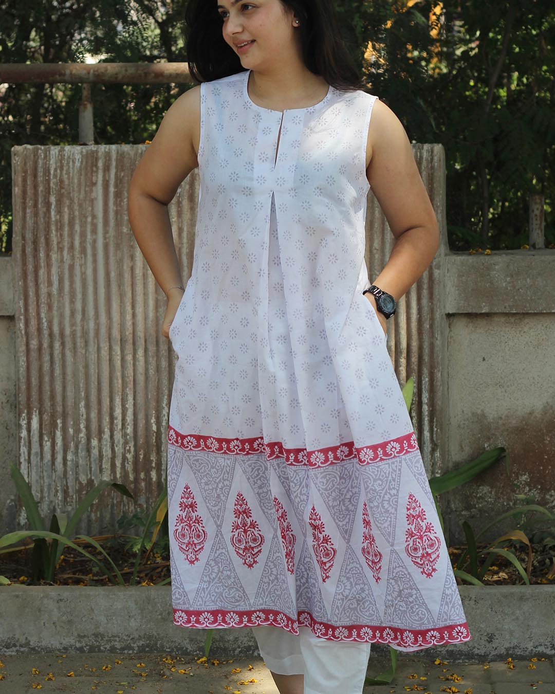 Grey Scattered Print Sleeveless Cotton Set- Set of 2