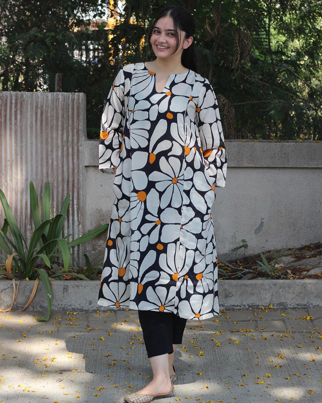 Kiara Floral Printed Cotton Silk Kurta with Cotton Lining