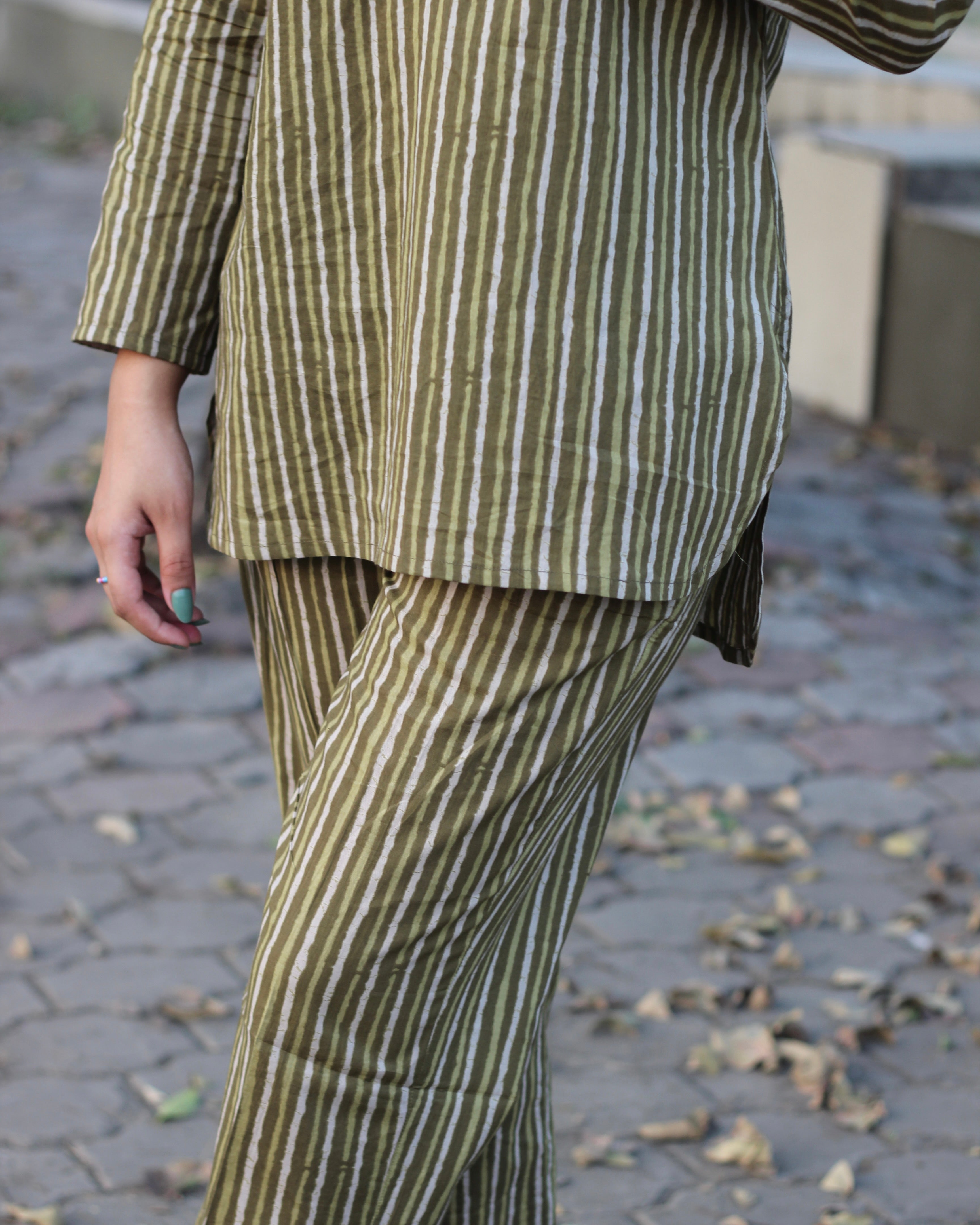 Lounge wear in pure cotton - green contrast 