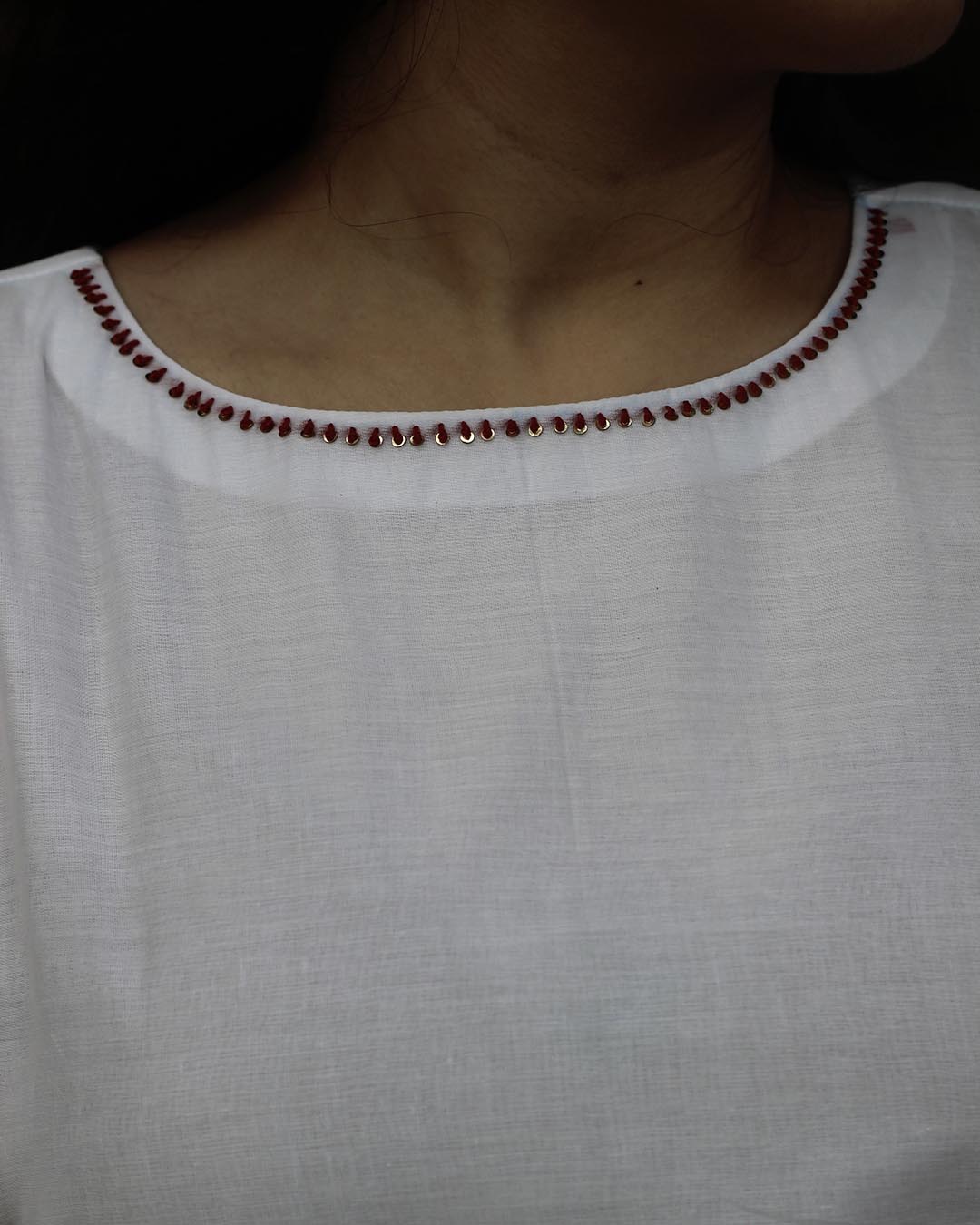 Mul Chanderi White Kurta Set- Set of 2