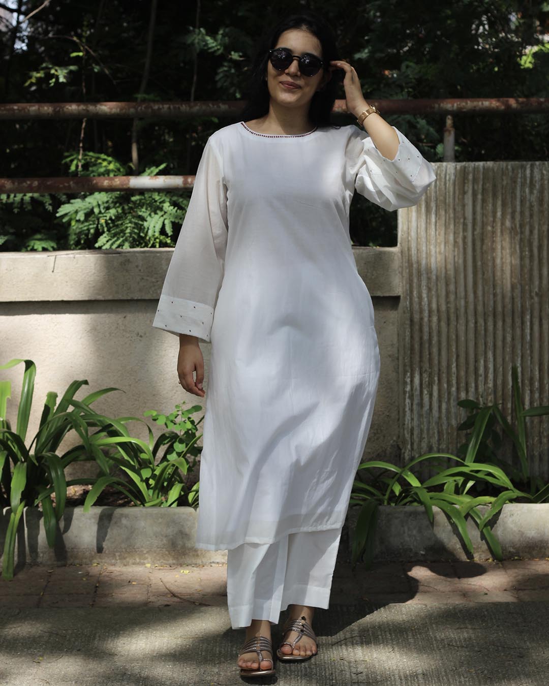 Mul Chanderi White Kurta Set- Set of 2