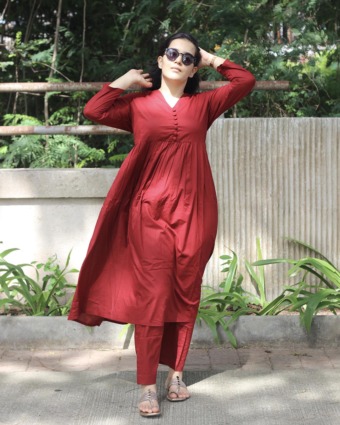 Bright Red Pure cotton Kurta Set - Set of 2