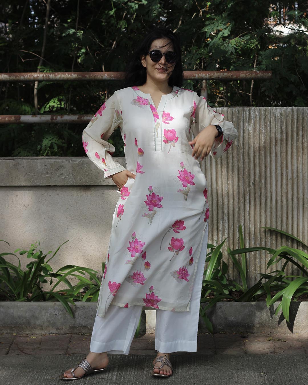 Ava floral Long kurta in Pure cotton