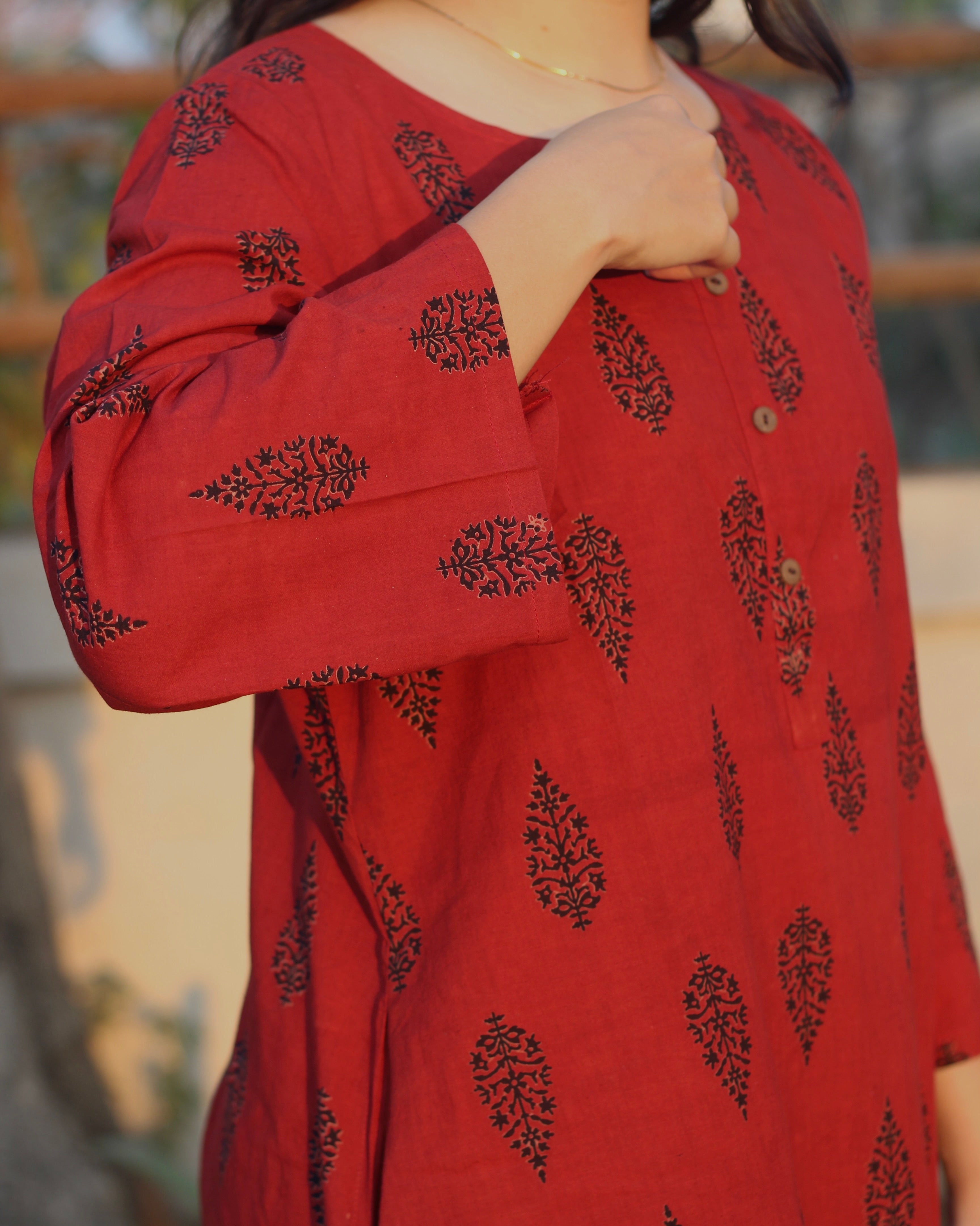 Long sleeeves and broad neck bagru print kurta 