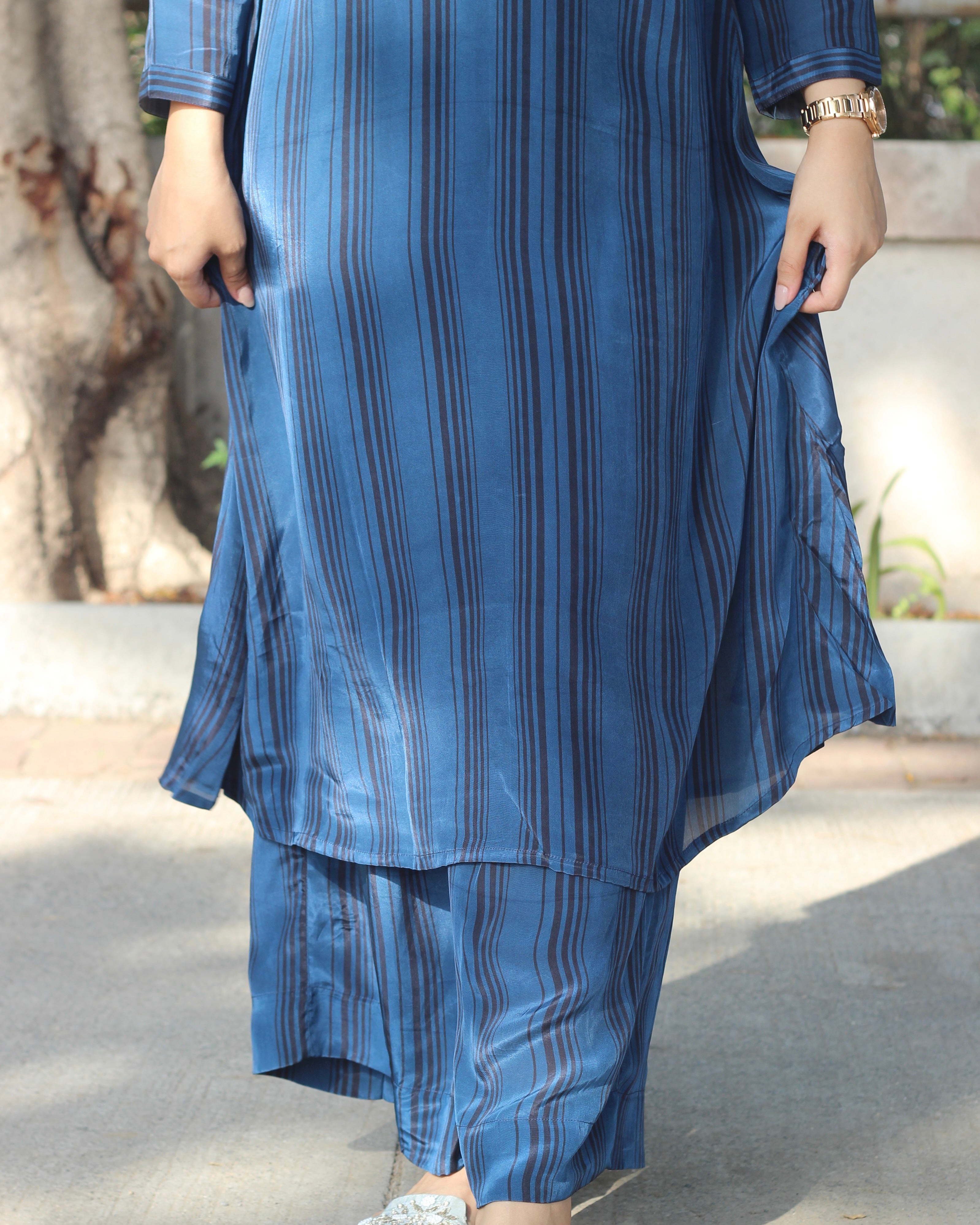 Rich Dark Blue Pure Crepe Kurta Set with V-Neck, 3/4 Sleeves, and Pockets - Available in Floral and Stripes Styles