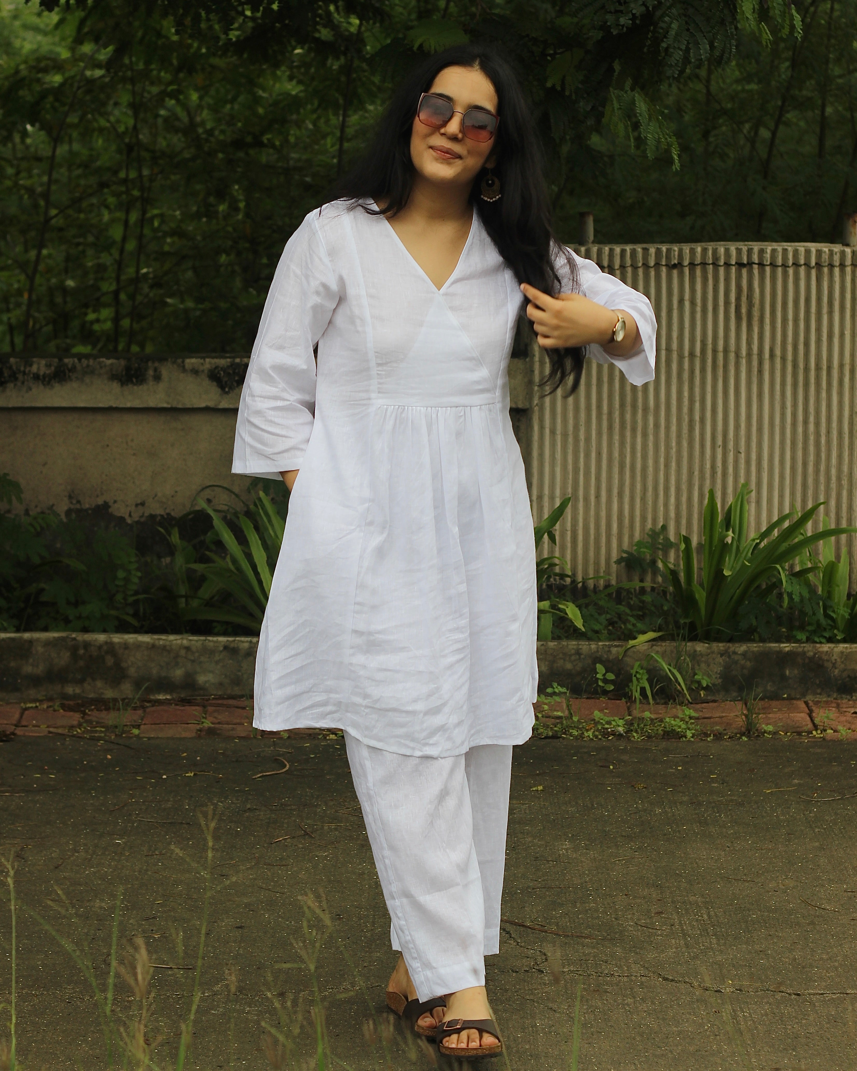 Premium Linen White Co-ord Set - Knee-Length Top with V-Neck, Pleats, 3/4 Sleeves, Pockets, and Comfortable Pants