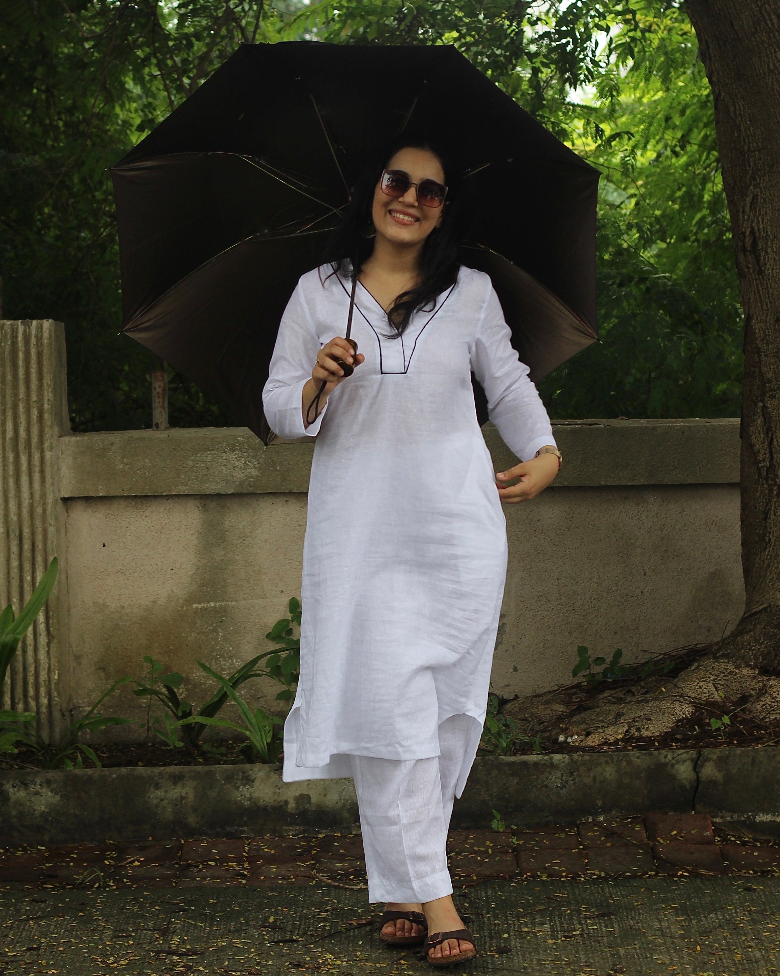 Best Seller Polo Premium linen white Co-ord