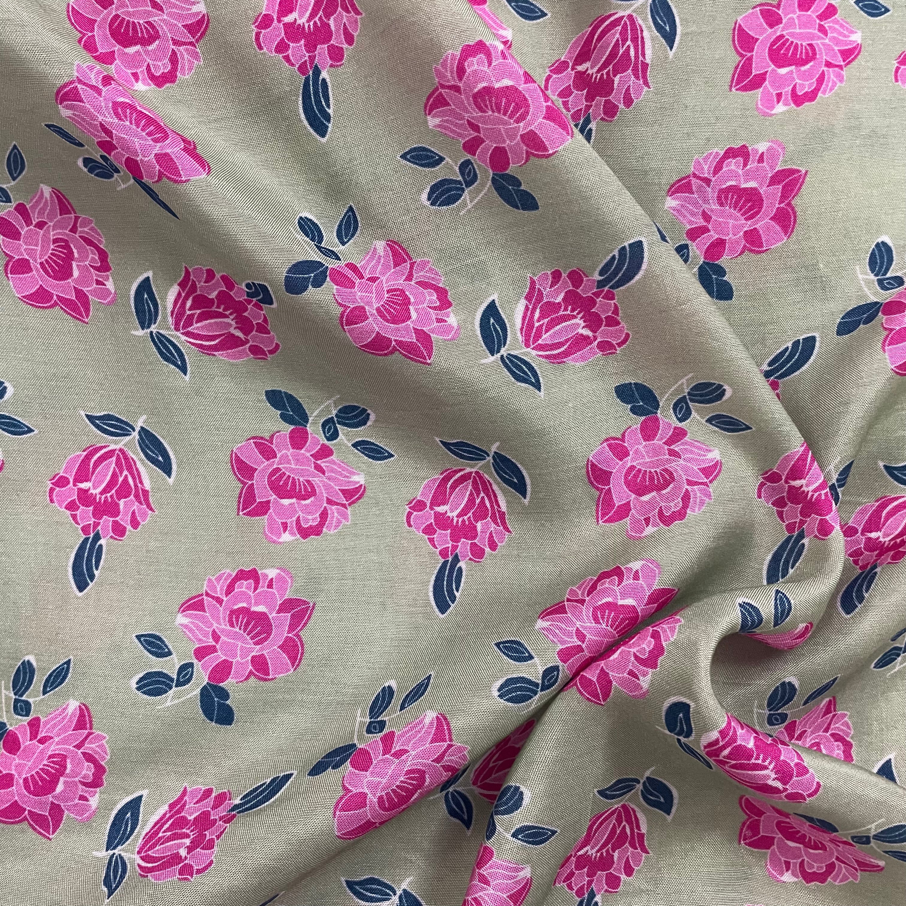 Best seller floral print on pure muslin fabric per meter