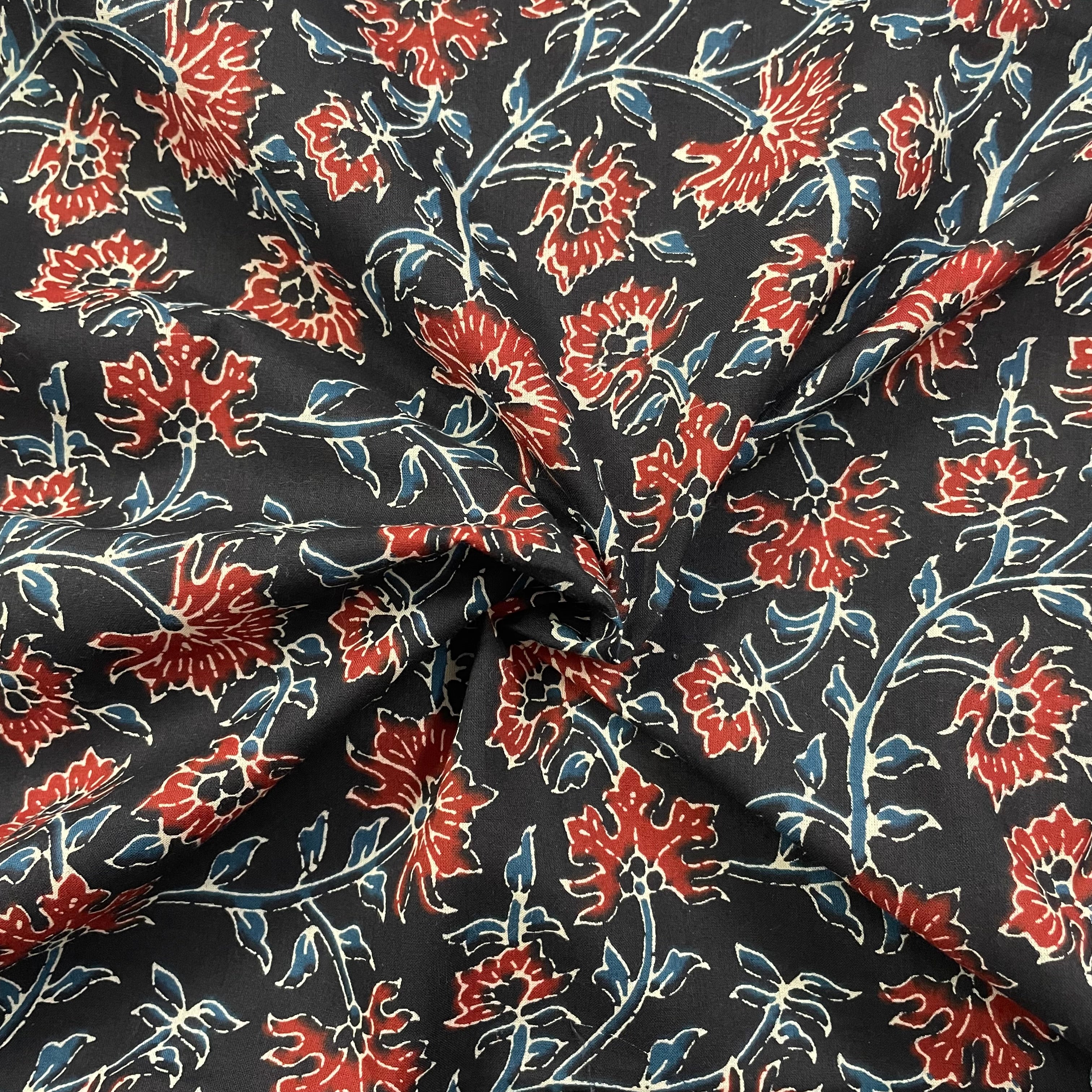 Kalamkari lookalike print on pure cotton fabric per meter