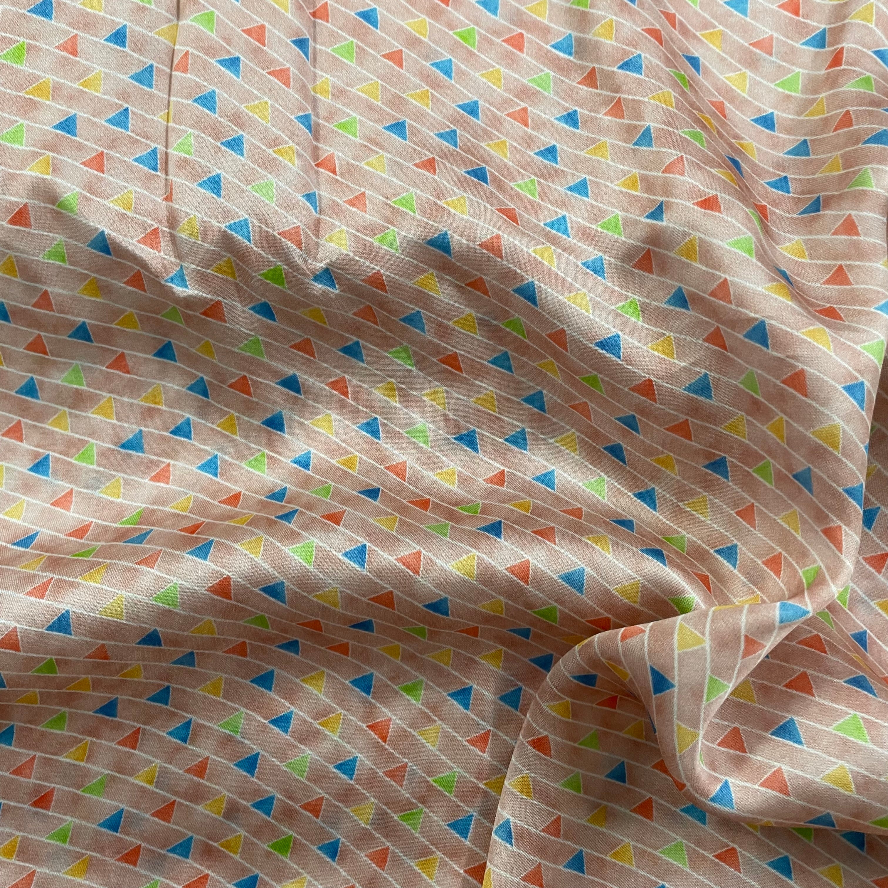 Small Kitne print with dusty contrast on bamberg muslin fabric per meter