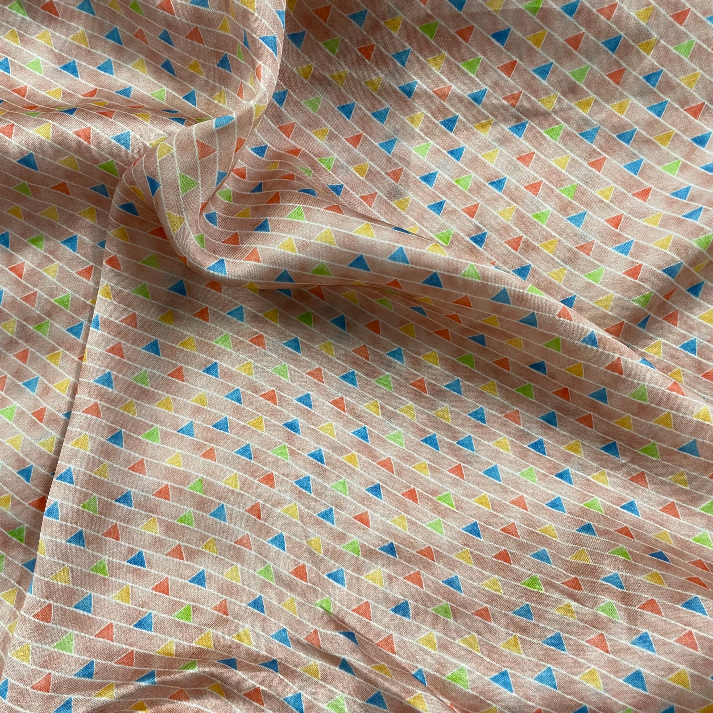 Small Kitne print with dusty contrast on bamberg muslin fabric per meter