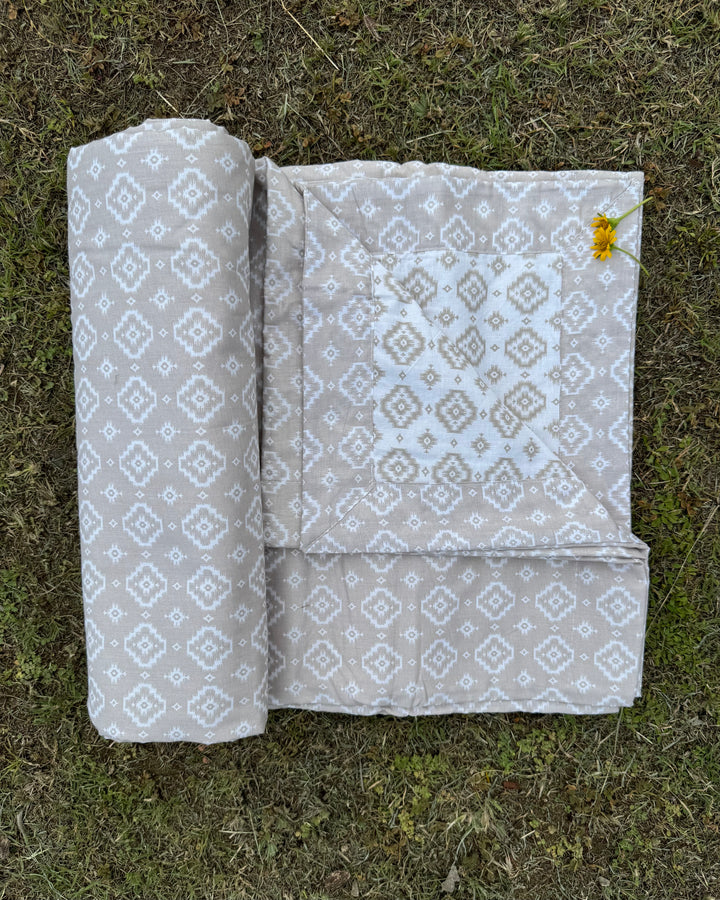 Beige & White Ikkat Reversible Dohar with Elegant Ikkat Print