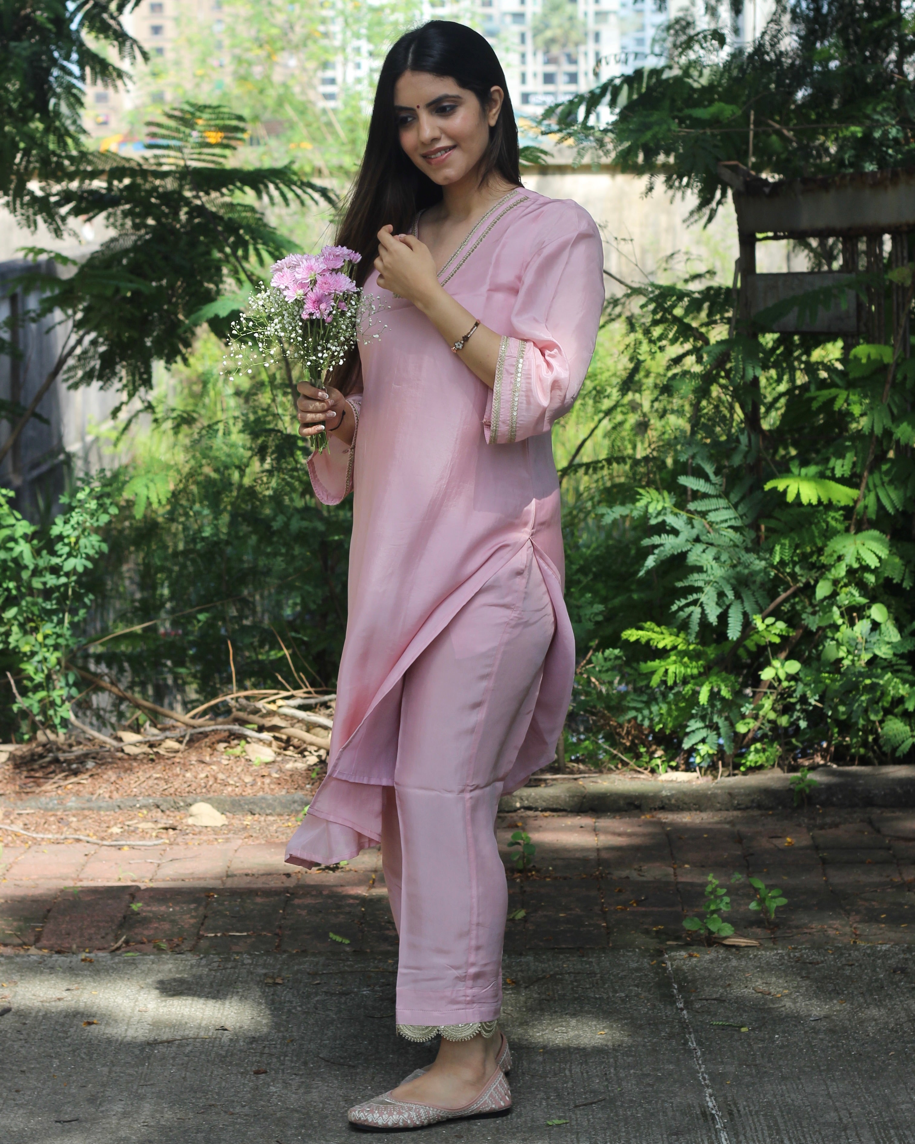 Light Pink Upadda Silk Kurta Set with Lace Detail