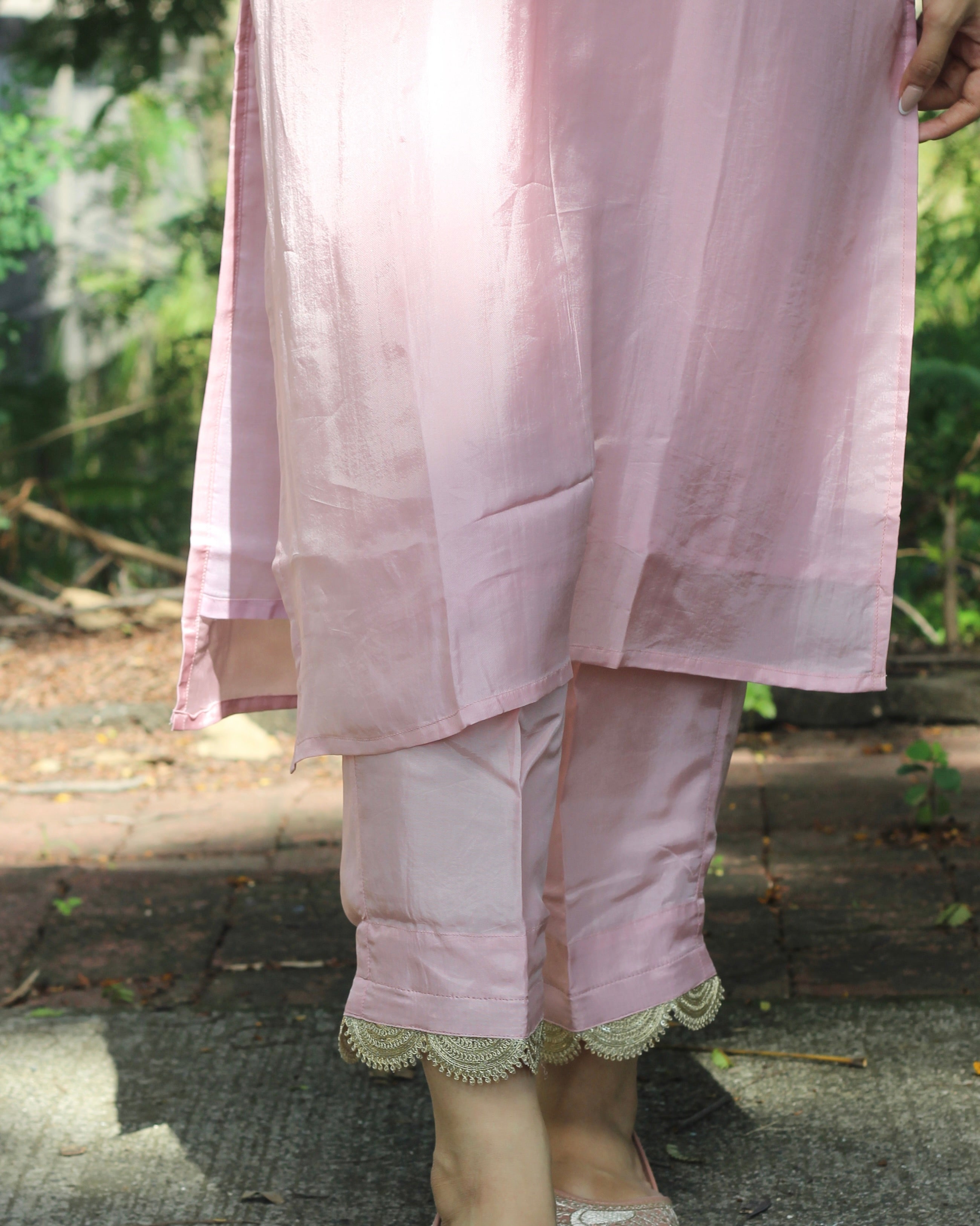 Light Pink Upadda Silk Kurta Set with Lace Detail
