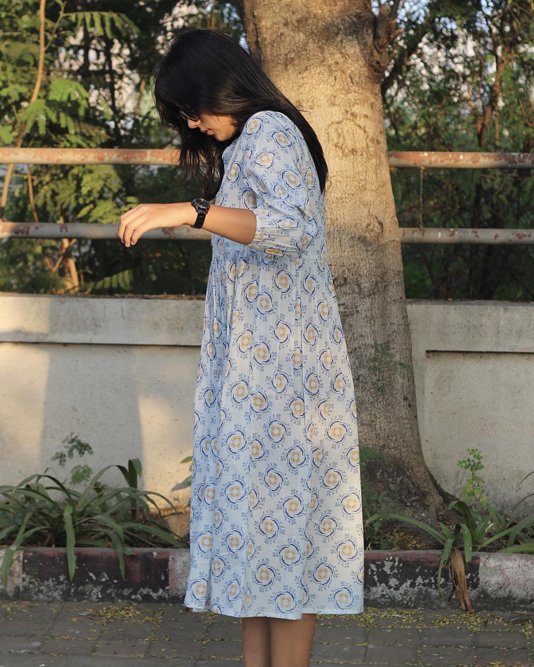 Premium Cotton Pleated Long Kurta – Abstract Floral Print