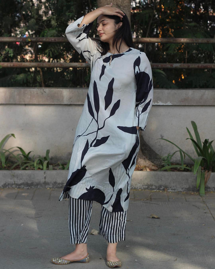 Bold contrast Pure cotton silk kurta set