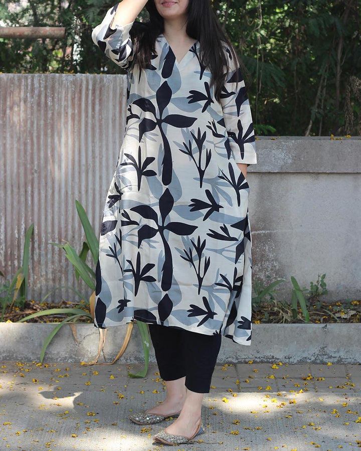 Midnight blossom Cotton Silk Kurta with Cotton Lining