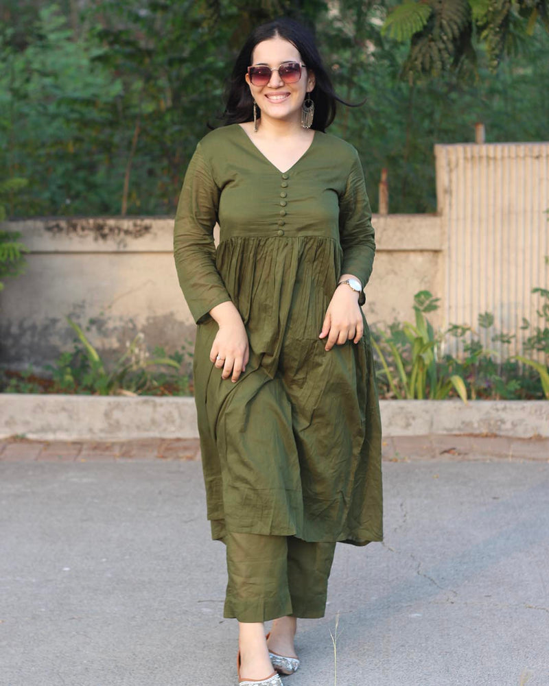Best seller : Olive green mul cotton kurta set