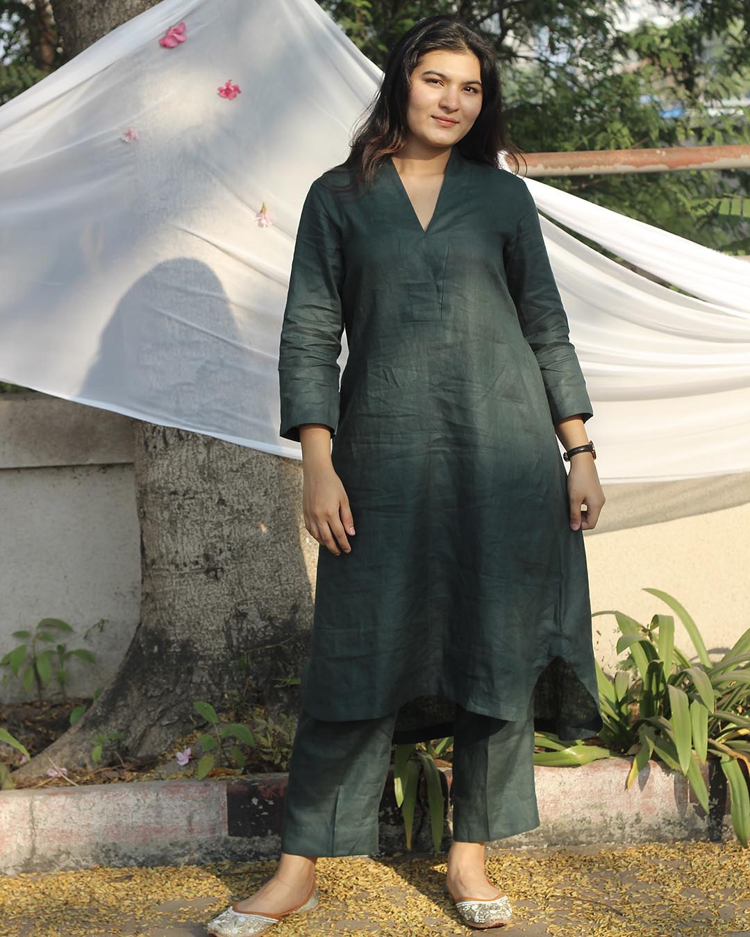 SAADGI Collection: Elegant Pure Linen Teal Co-ord Set for Festive Elegance