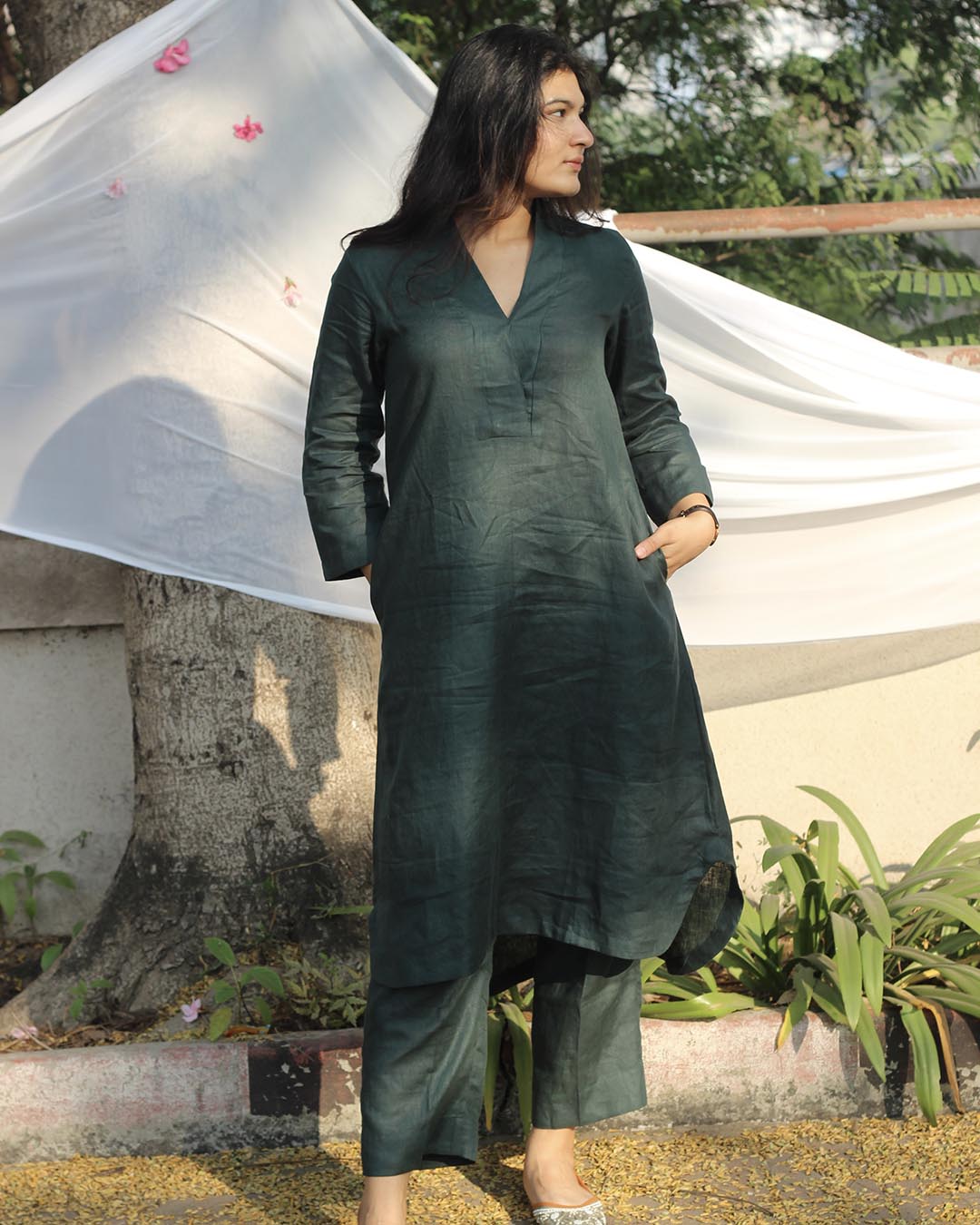 SAADGI Collection: Elegant Pure Linen Teal Co-ord Set for Festive Elegance