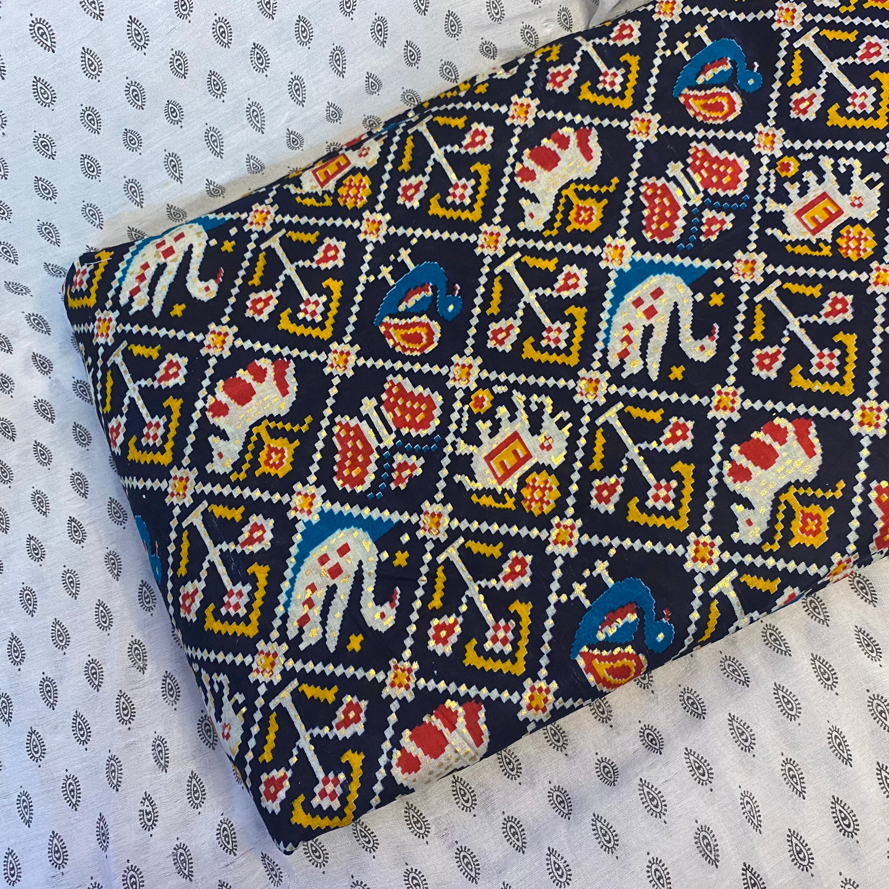 Evergreen Patola Foil Print on Glaze Cotton per meter