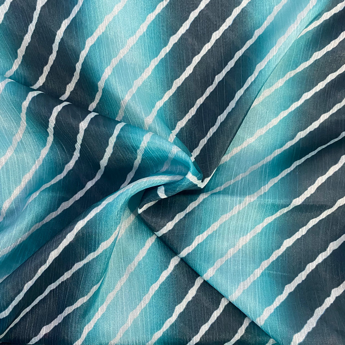 Leheriya with contrast shades on Chinon fabric per meter