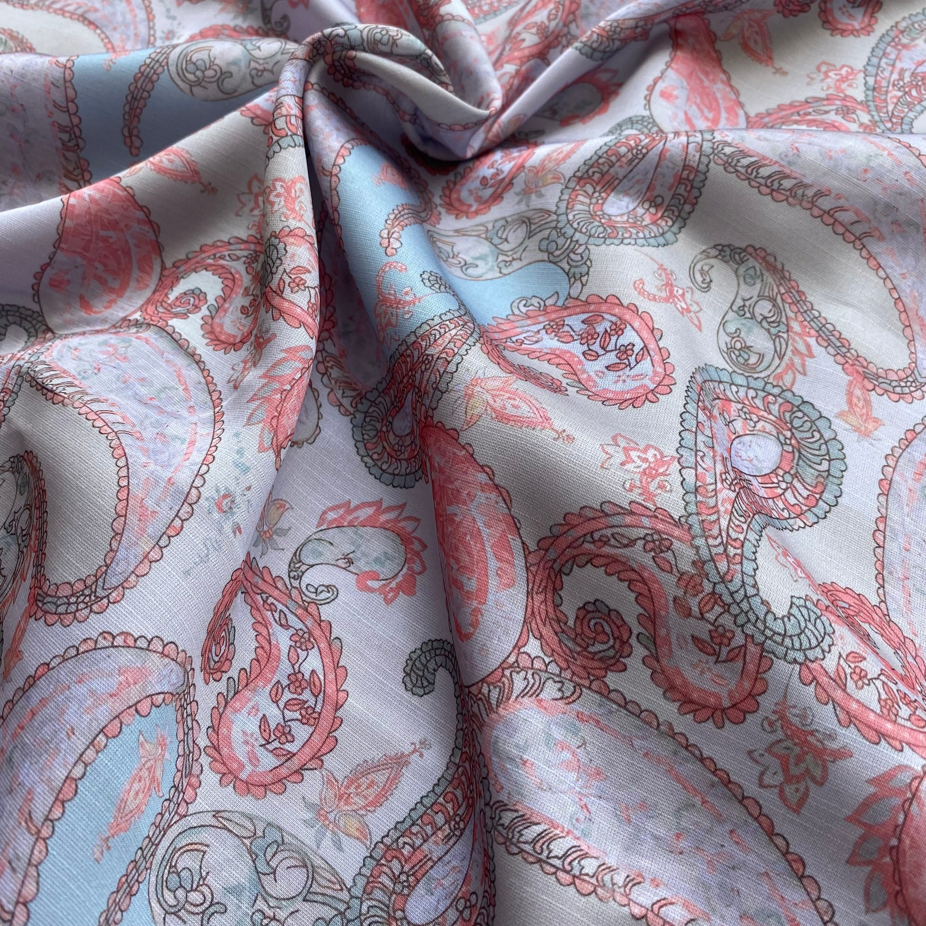 Elegant paisley print on Linen satin fabric per meter - indiefabstore