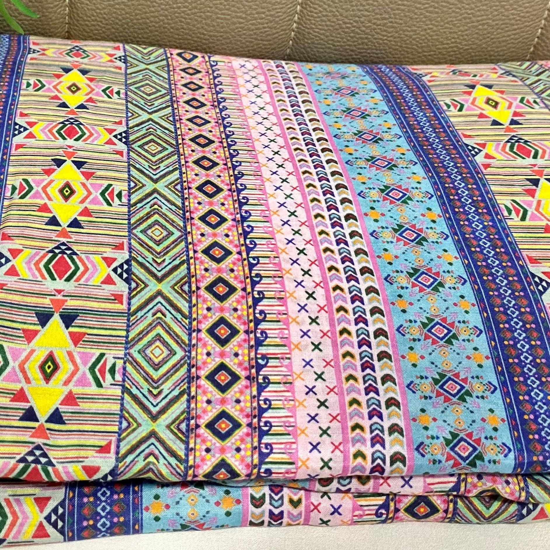 Pure muslin fabric with elegant pastel coloured print - Multicolor per meter - indiefabstore