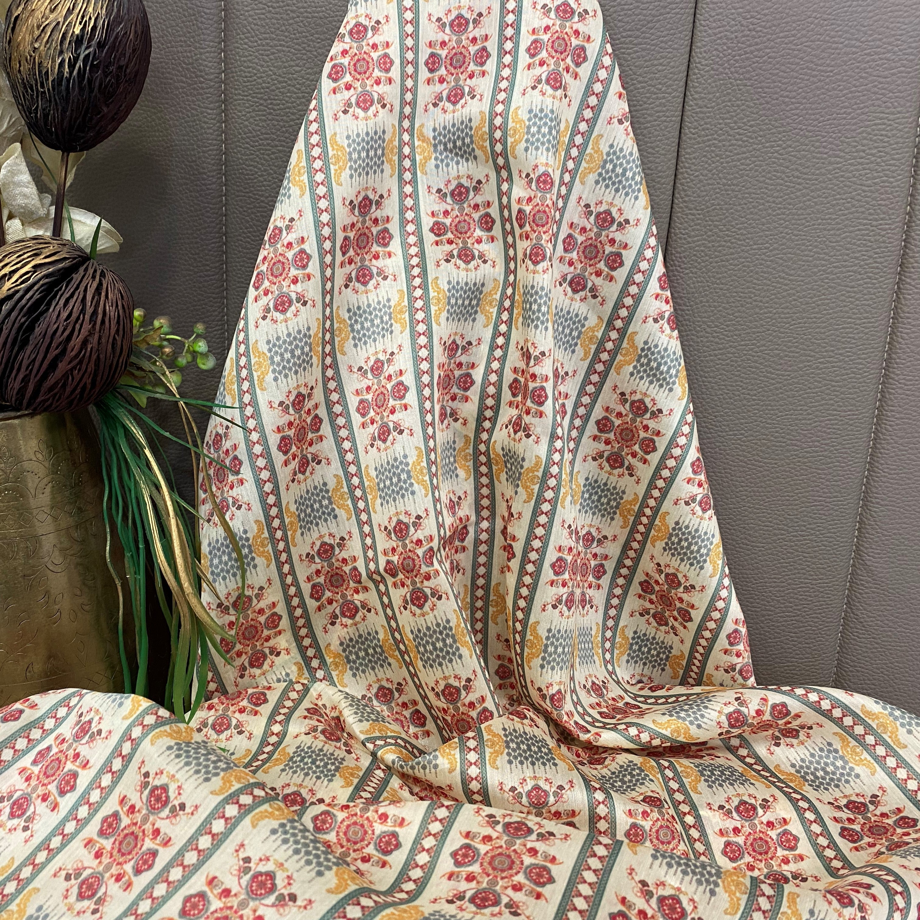 Royal sequence print on Italian chanderi per meter - indiefabstore